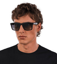 画像をギャラリービューアに読み込む, SPLR49M 570U28_03
