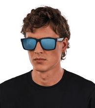 Cargar imagen en el visor de la galería, SPLR49M 57R22B_03
